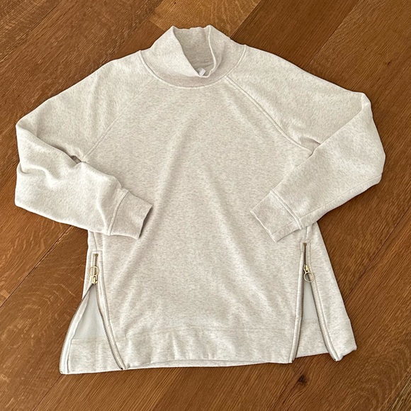 Athleta Cozy Karma Side Zip Plush Funnel Mock Neck Turtleneck Ribbed Sweatshirt - Picture 2 of 12